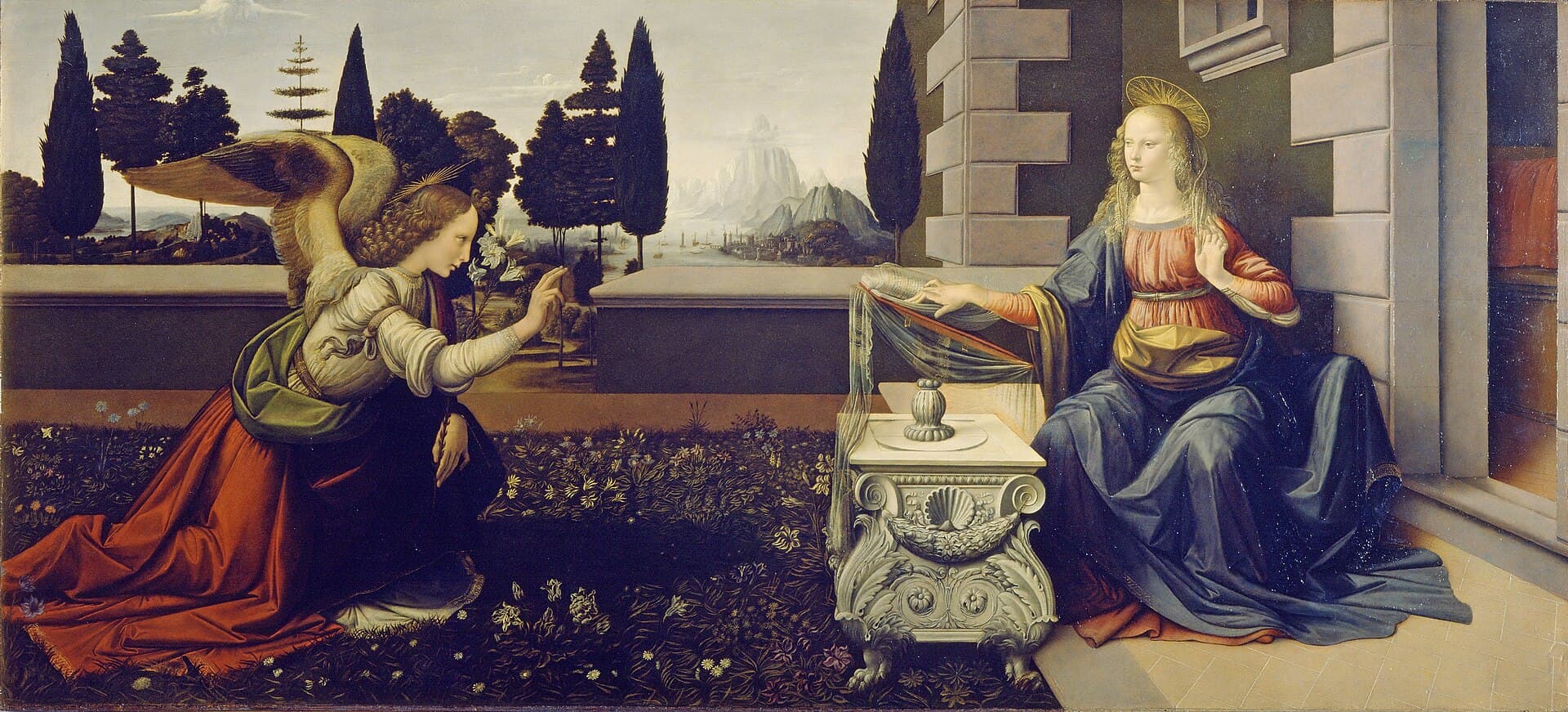 Leonardo da Vinci, Zwiastowanie, ok. 1472, Galeria Uffizi - w spokojnym, zamkniętym ogrodzie po lewej klęczy skrzydlaty anioł z lilią i unosi dłoń w geście pozdrowienia, a po prawej Maria siedzi przy marmurowym pulpicie: jedną dłoń wciąż trzyma na otwartej księdze, którą czytała, drugą unosi w powściągliwym geście zaskoczenia i zgody; za nimi rozciąga się łagodny pejzaż z drzewami i odległymi górami