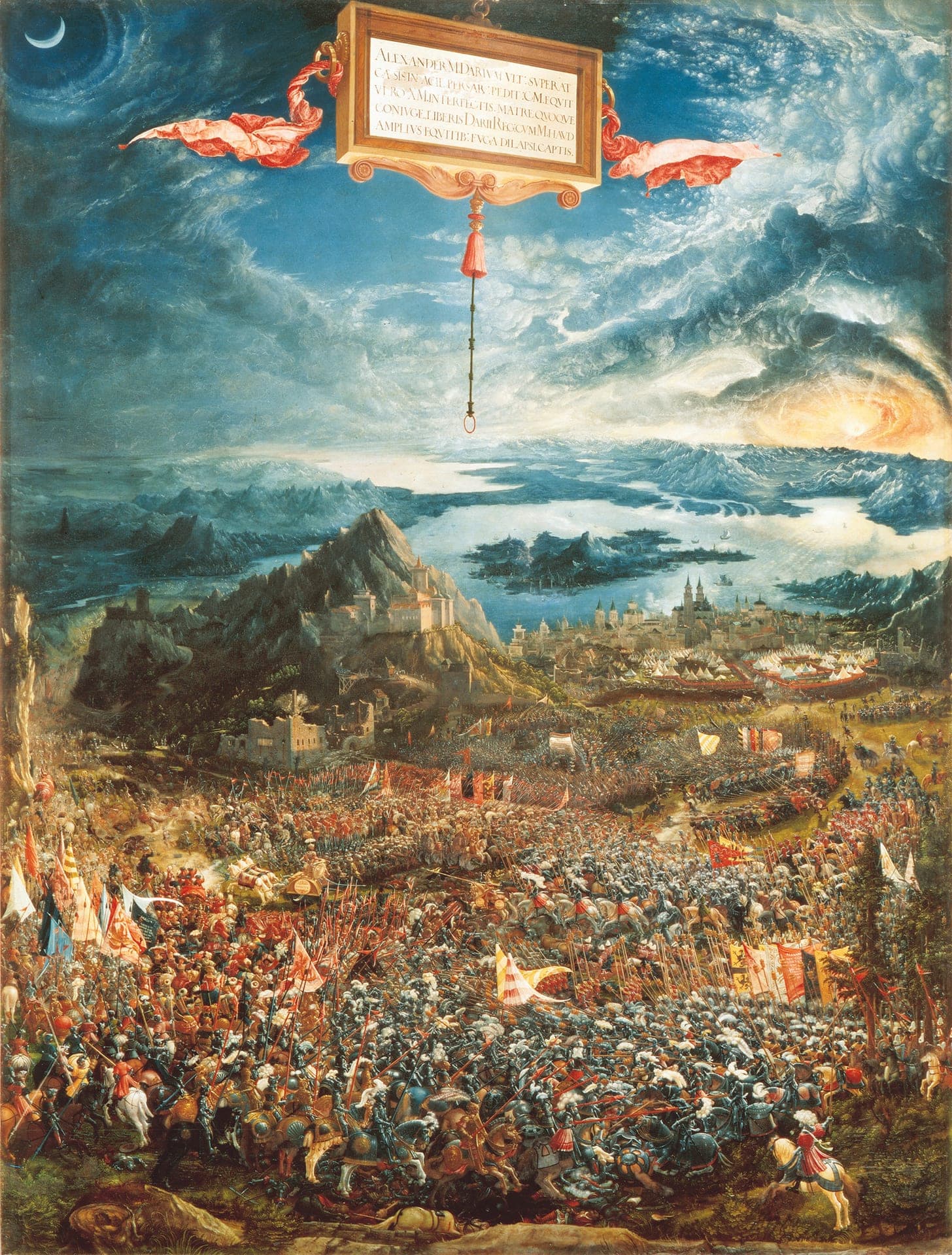 Albrecht Altdorfer, Bitwa pod Issos 1529, Alte Pinakothek w Monachium - oglądane z góry pole bitwy z tysiącami zbrojnych jeźdźców i pieszych, lasem kopii i chorągwi, w tle warowne miasto, zatoka i pasma gór po wygiętym horyzoncie, na niebie zachodzące słońce, sierp księżyca i zawieszona na sznurze tablica z łacińskim napisem